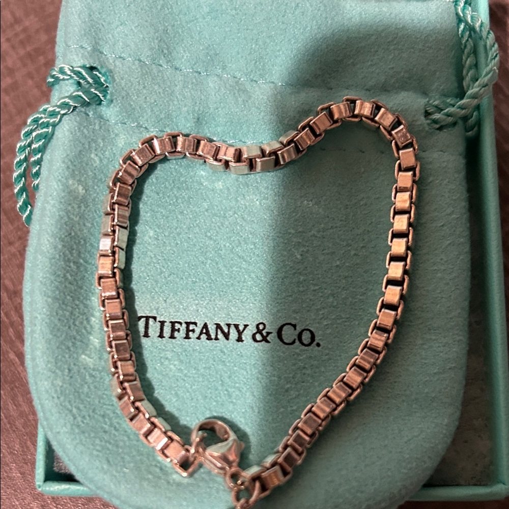 Authentic Tiffany & Co. Venetian Link Bracelet Sterling Silver 925 - Picture 2 of 6